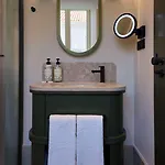 Duo Lisbon, Curio Collection By Hilton Hotel