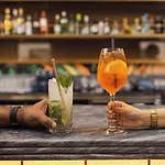 Hotel Duo Lisbon, Curio Collection By Hilton 4*