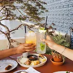Duo Lisbon, Curio Collection By Hilton Ξενοδοχείο