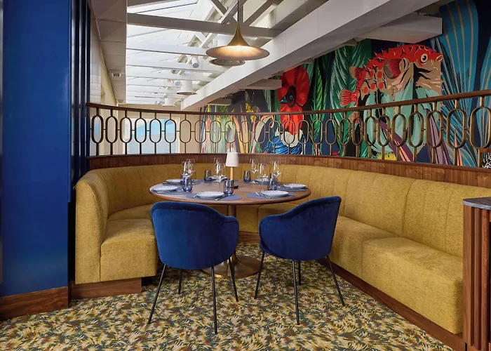 Duo Lisbon, Curio Collection By Hilton Hotel