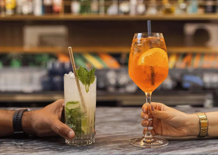 Hotel Duo Lisbon, Curio Collection By Hilton 4*