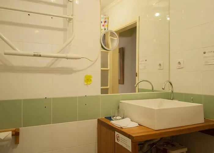 Duo Lisbon, Curio Collection By Hilton 4*