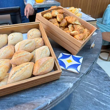 Duo Lisbon, Curio Collection By Hilton Отель Лиссабон