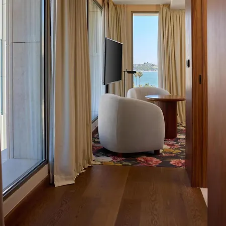 Duo Lisbon, Curio Collection By Hilton ליסבון