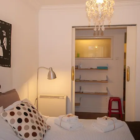 فندق Duo Lisbon, Curio Collection By Hilton Lisboa