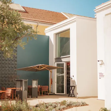 Duo Lisbon, Curio Collection By Hilton 4*