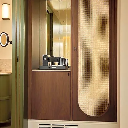 Duo Lisbon, Curio Collection By Hilton 4*