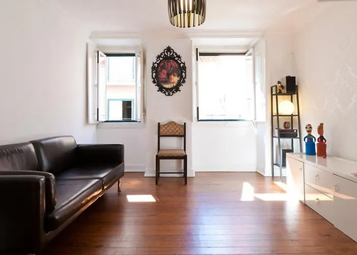 Duo Lisbon, Curio Collection By Hilton 4*