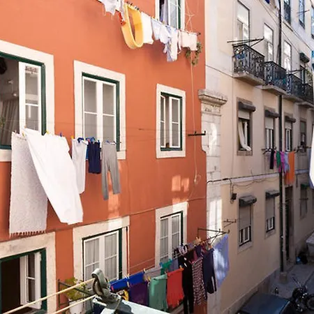 ホテル Duo Lisbon, Curio Collection By Hilton リスボン