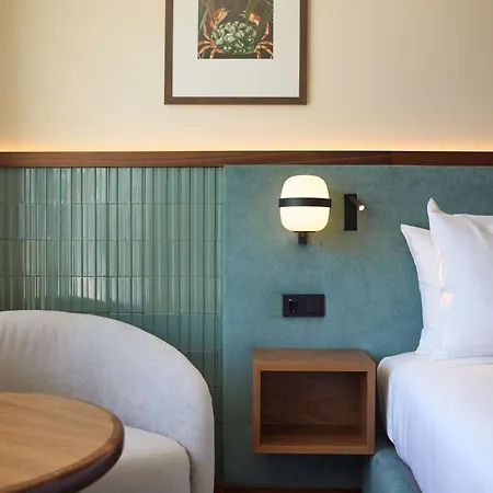 Hotel Duo Lisbon, Curio Collection By Hilton Lisbon