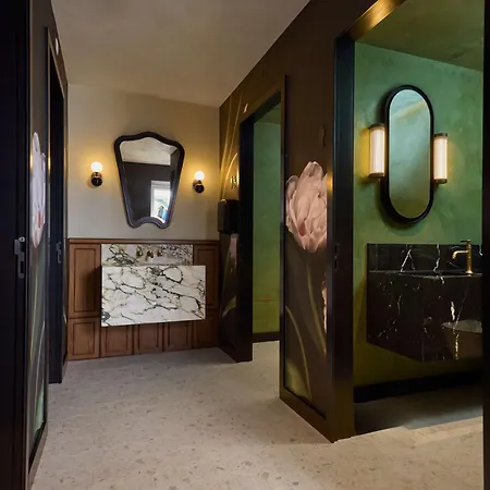 Hotel Duo Lisbon, Curio Collection By Hilton 4*