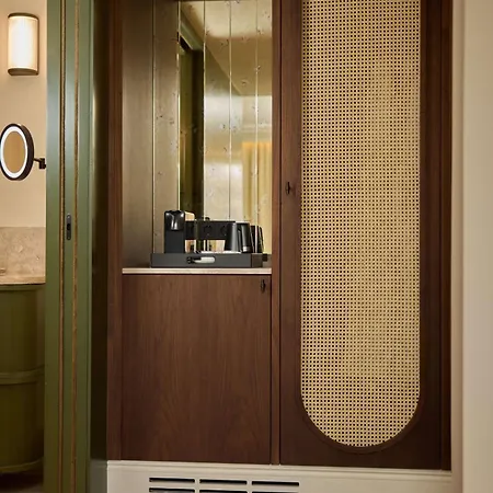 Duo Lisbon, Curio Collection By Hilton Hotel
