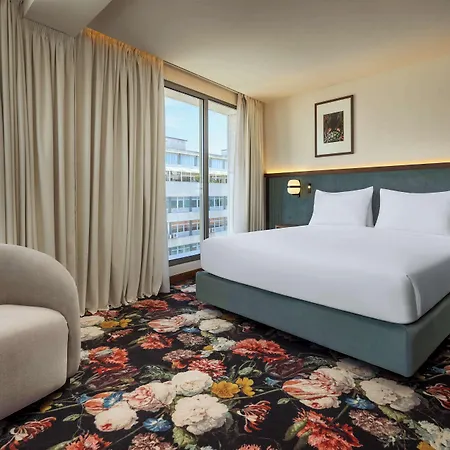 Duo Lisbon, Curio Collection By Hilton Hotel