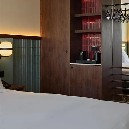 Duo Lisbon, Curio Collection By Hilton 4* Lisboa