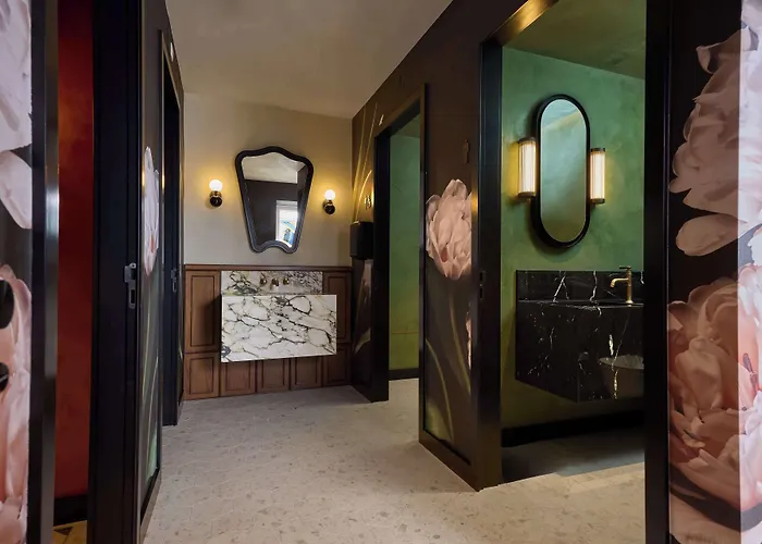 Duo Lisbon, Curio Collection By Hilton Otel