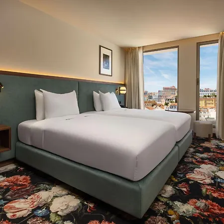 Duo Lisbon, Curio Collection By Hilton 4*