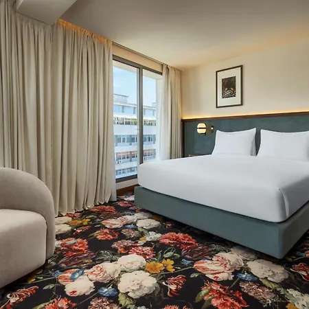 Duo Lisbon, Curio Collection By Hilton Hotel