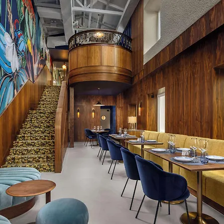 Hotel Duo Lisbon, Curio Collection By Hilton Lisboa